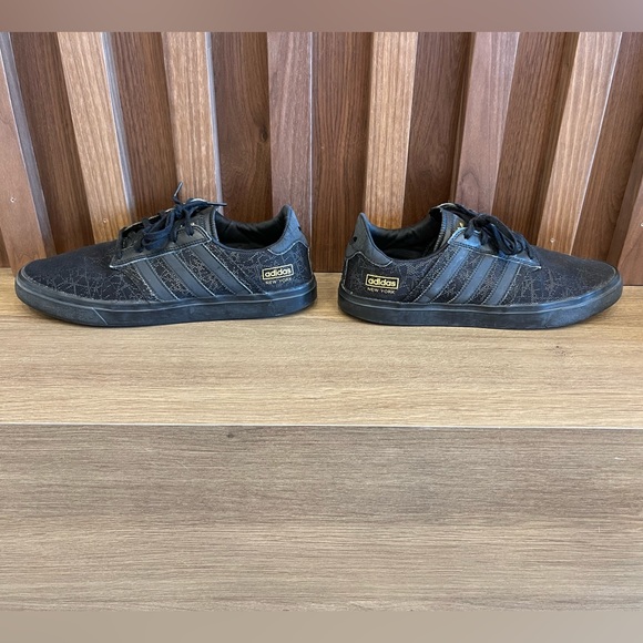 Adidas reflective shoes - Picture 4 of 12